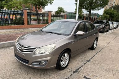 Used Hyundai Celesta 2015 1.6L Automatic Comfort Model