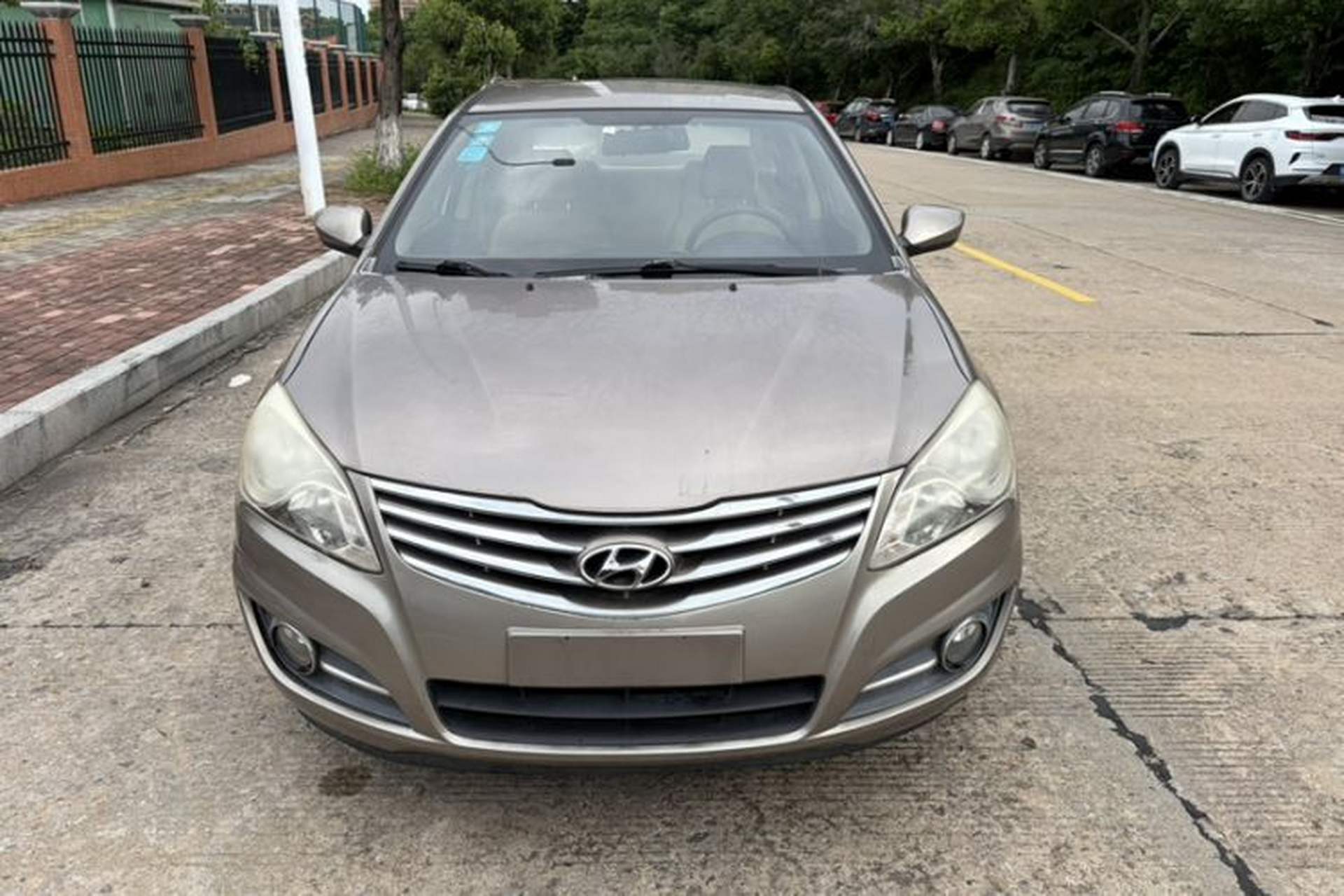 Used Hyundai Celesta 2015 1.6L Automatic Comfort Model Exterior 1