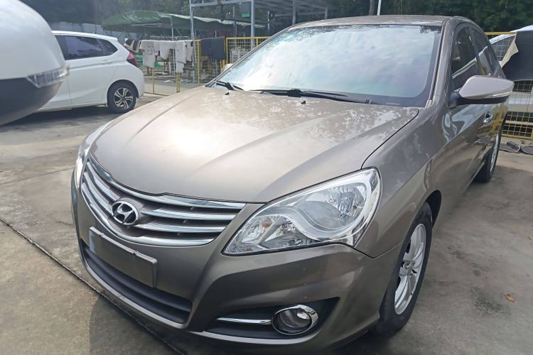 Used Hyundai Celesta 2015 1.6L Automatic Luxury Model Front
