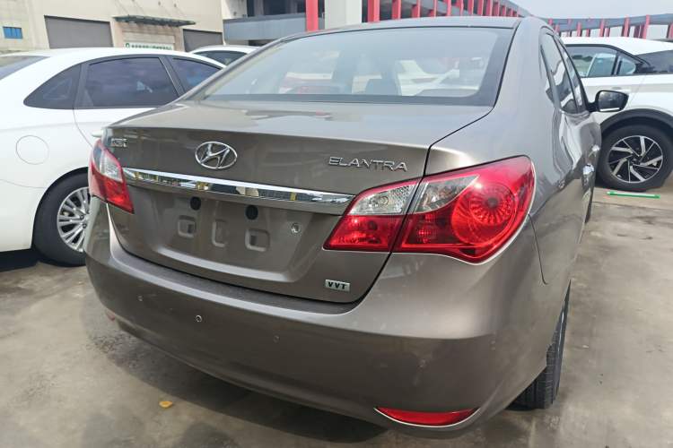 Used Hyundai Celesta 2015 1.6L Automatic Luxury Model Rear