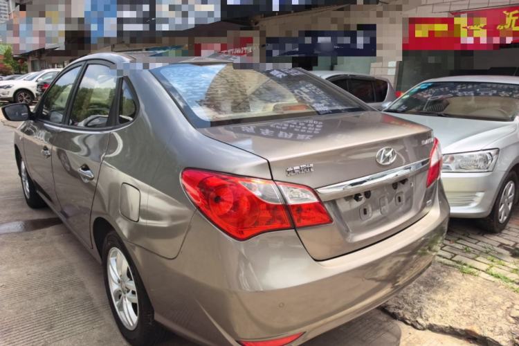 Used Hyundai Celesta 2015 1.6L Automatic Comfort Model Rear Left 45 Deg