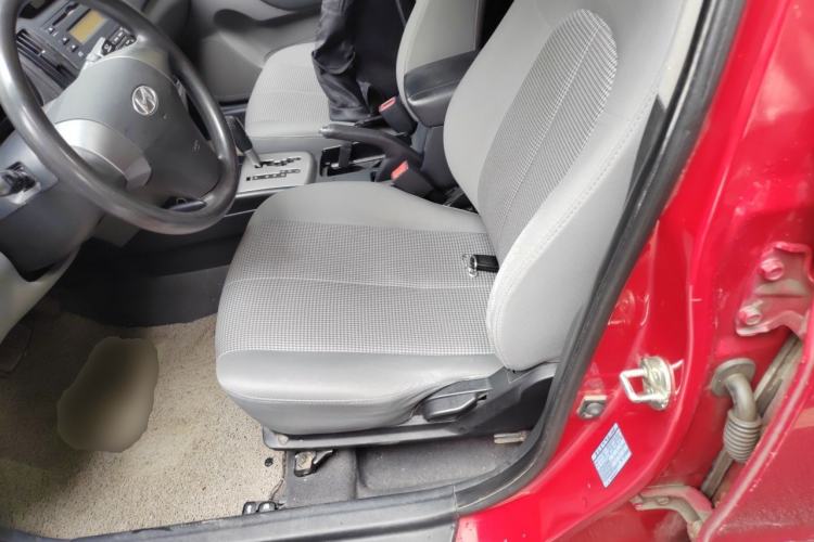 Used Hyundai Celesta 2015 1.6L Automatic Comfort Model Left Front Seat