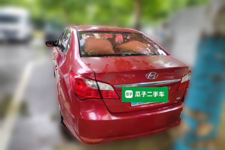 Used Hyundai Celesta 2015 1.6L Automatic Comfort Model Rear