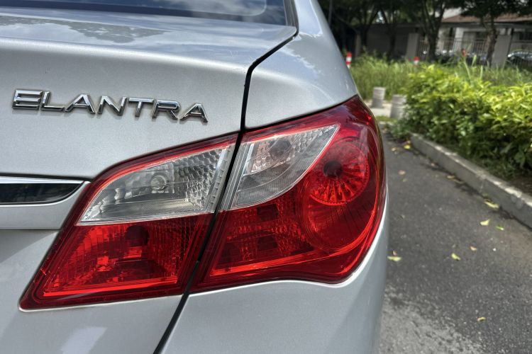 Used Hyundai Celesta 2015 1.6L Automatic Comfort Model Exterior 6