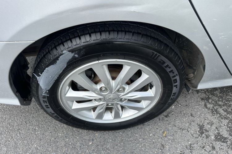 Used Hyundai Celesta 2015 1.6L Automatic Comfort Model Exterior 8