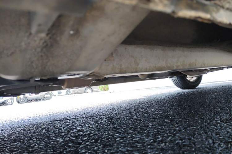 Used Hyundai Celesta 2015 1.6L Automatic Comfort Model Chassis Front Left