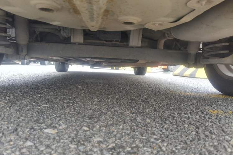 Used Hyundai Celesta 2015 1.6L Manual Comfort Model Chassis Rear