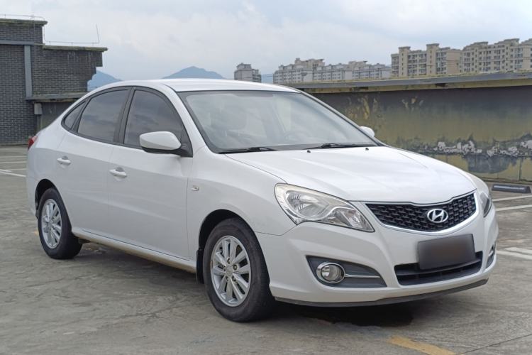 Used Hyundai Celesta 2015 1.6L Automatic Comfort Model Exterior 1