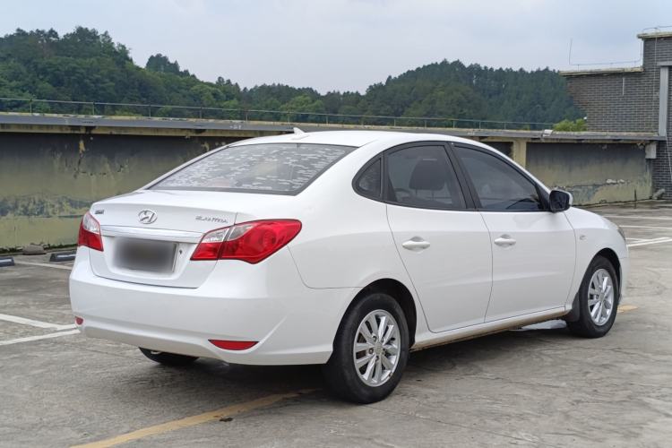 Used Hyundai Celesta 2015 1.6L Automatic Comfort Model Exterior 3