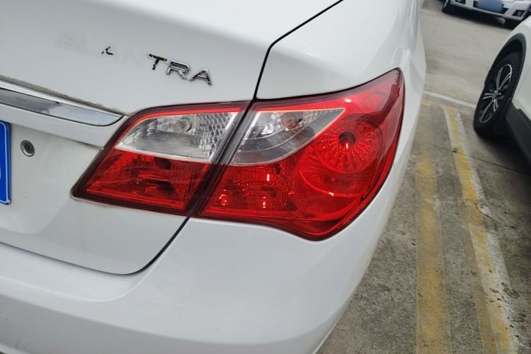 Used Hyundai Celesta 2015 1.6L Automatic Comfort Model Exterior 3