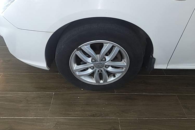 Used Hyundai Celesta 2015 1.6L Automatic Comfort Model Exterior 4