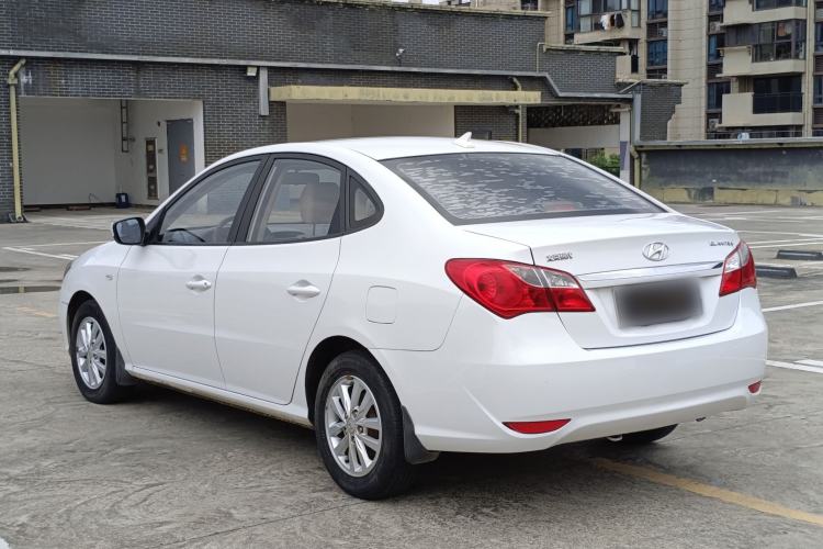 Used Hyundai Celesta 2015 1.6L Automatic Comfort Model Exterior 8