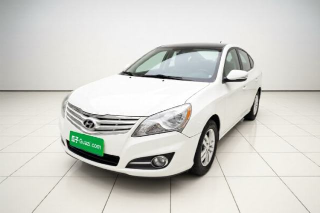 Hyundai Celesta 2015 1.6L Manual Luxury Model с пробегом