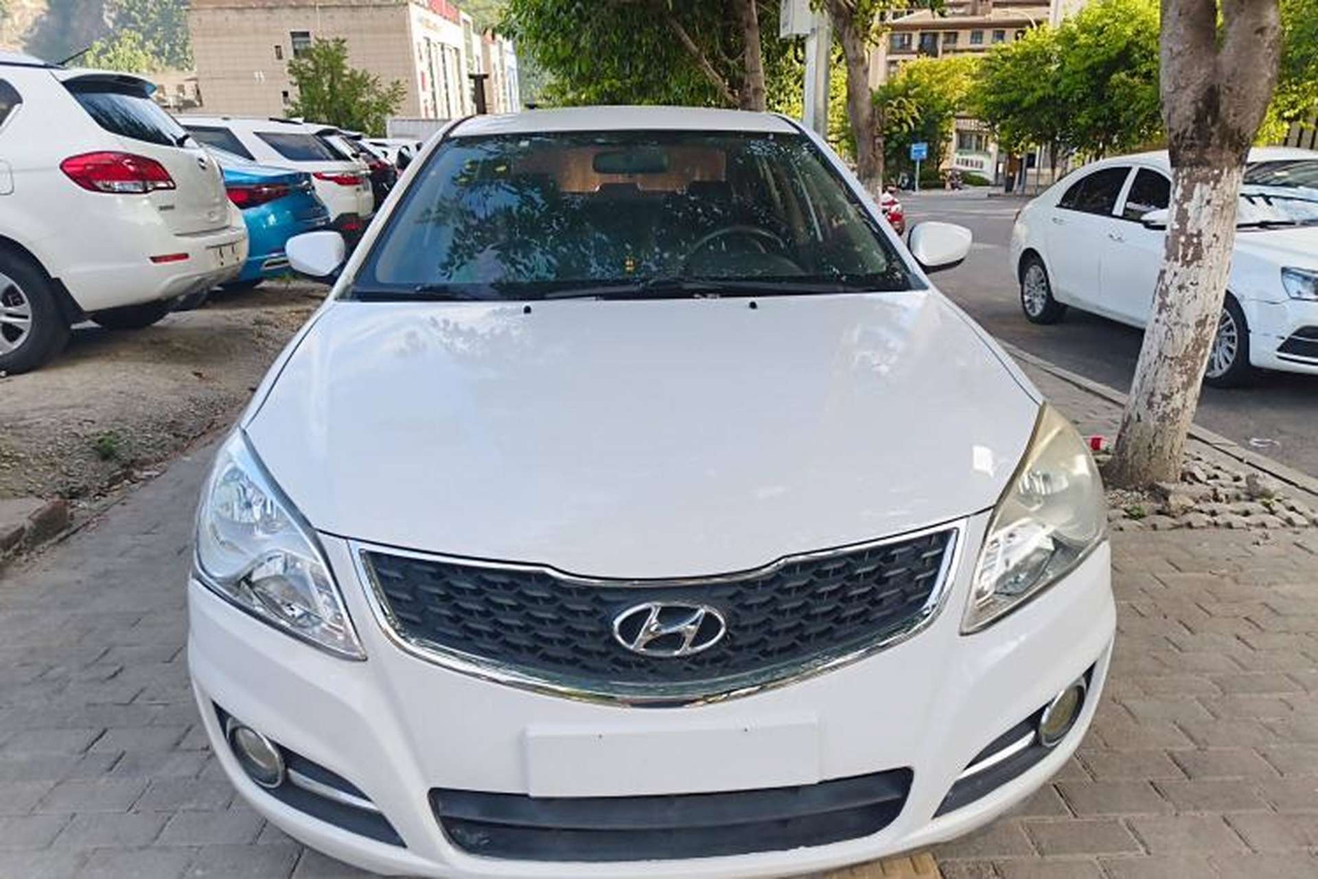 Used Hyundai Celesta 2015 1.6L Automatic Comfort Model Front