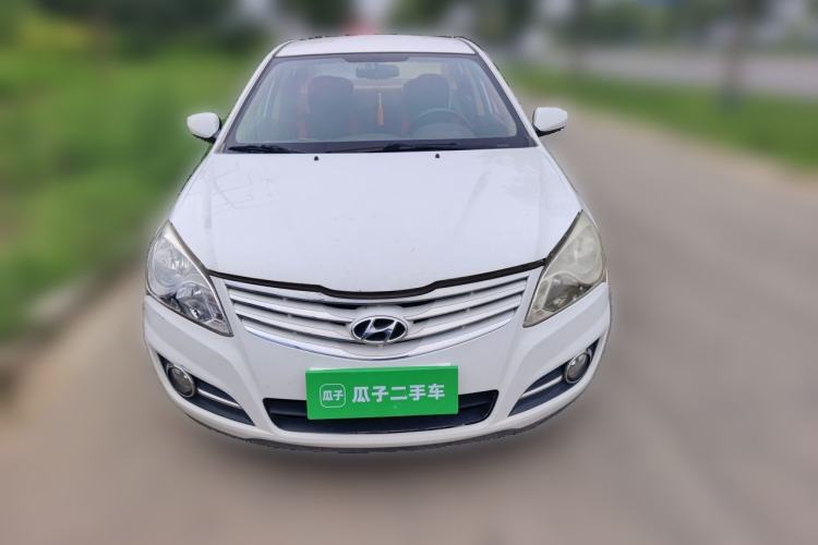 Used Hyundai Celesta 2015 1.6L Manual Comfort Model Front