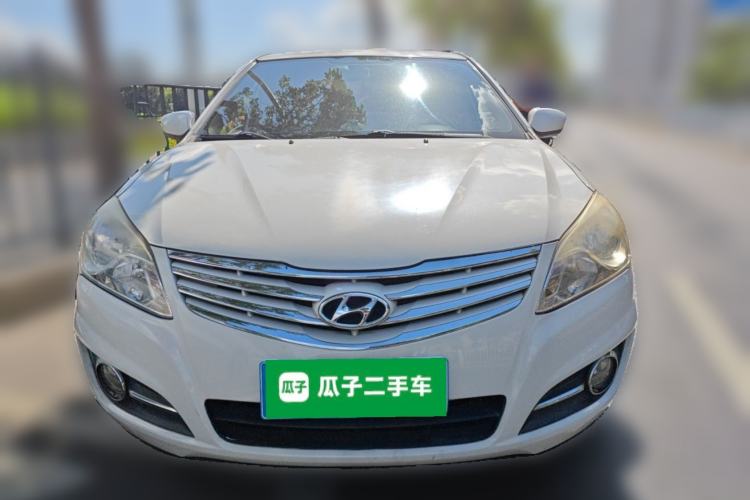 Used Hyundai Celesta 2015 1.6L Manual Comfort Model Front