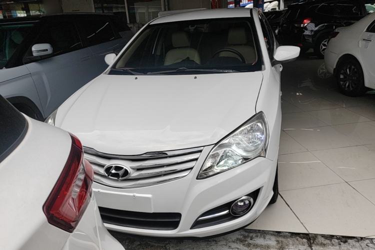 Used Hyundai Celesta 2015 1.6L Automatic Comfort Model Front