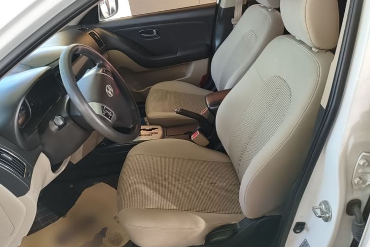 Used Hyundai Celesta 2015 1.6L Automatic Comfort Model Left Front Seat