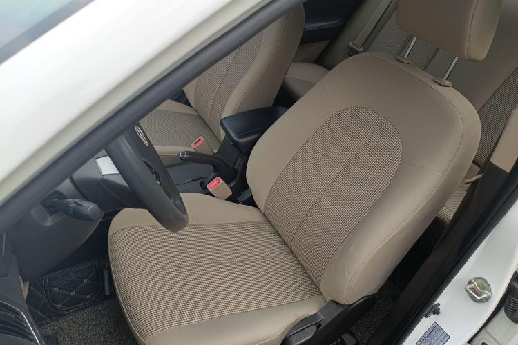 Used Hyundai Celesta 2015 1.6L Automatic Comfort Model Left Front Seat
