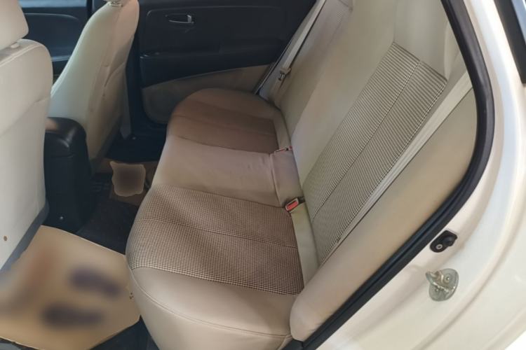 Used Hyundai Celesta 2015 1.6L Automatic Comfort Model Left Rear Seat