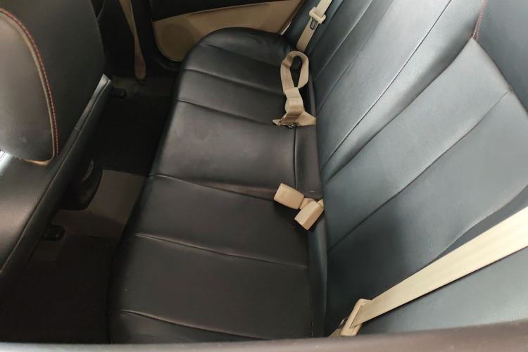 Used Hyundai Celesta 2015 1.6L Manual Comfort Model Left Rear Seat