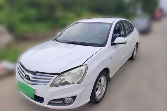 Hyundai Celesta 2015 1.6L Manual Comfort Model usado