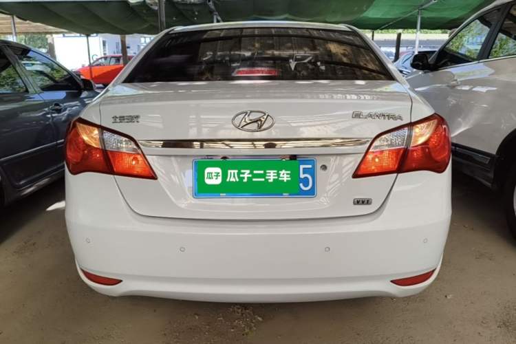 Used Hyundai Celesta 2015 1.6L Automatic Comfort Model Rear