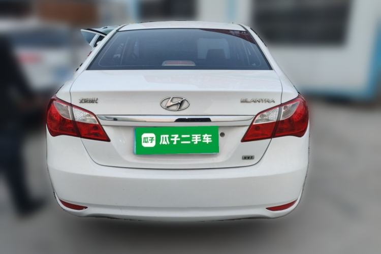 Used Hyundai Celesta 2015 1.6L Manual Comfort Model Rear