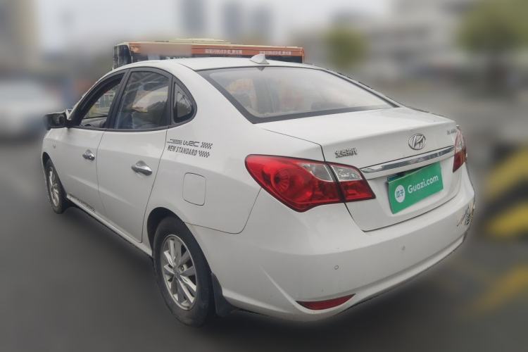 Used Hyundai Celesta 2015 1.6L Manual Comfort Model Rear Left 45 Deg