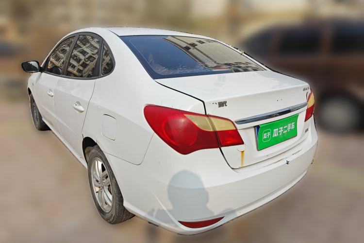 Used Hyundai Celesta 2015 1.6L Manual Comfort Model Rear Left 45 Deg