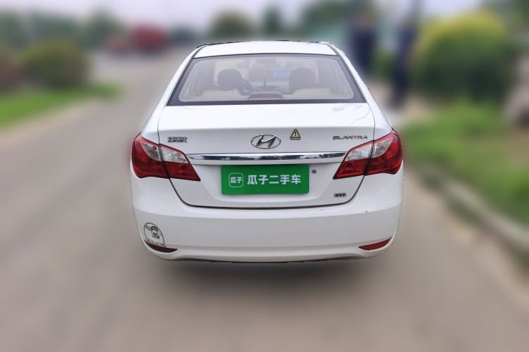 Used Hyundai Celesta 2015 1.6L Manual Comfort Model Rear