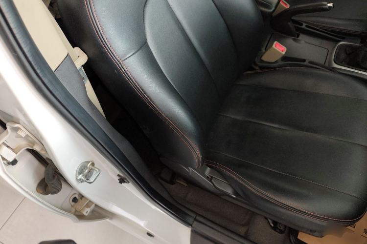 Used Hyundai Celesta 2015 1.6L Manual Comfort Model Right Front Seat