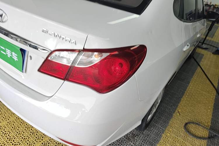 Used Hyundai Celesta 2015 1.6L Automatic Comfort Model Right Rear Taillight