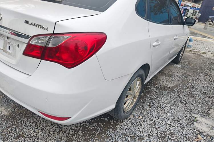 Used Hyundai Celesta 2015 1.6L Automatic Comfort Model Right Rear Taillight