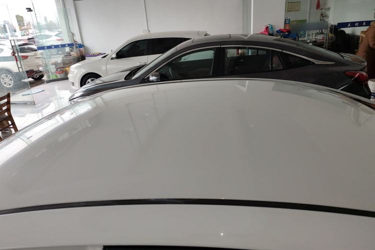 Used Hyundai Celesta 2015 1.6L Manual Comfort Model Roof