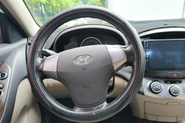 Used Hyundai Celesta 2015 1.6L Automatic Comfort Model Steering Wheel