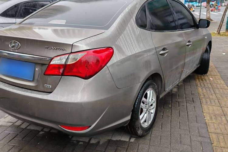 Used Hyundai Celesta 2015 1.6L Automatic Comfort Model Exterior 3