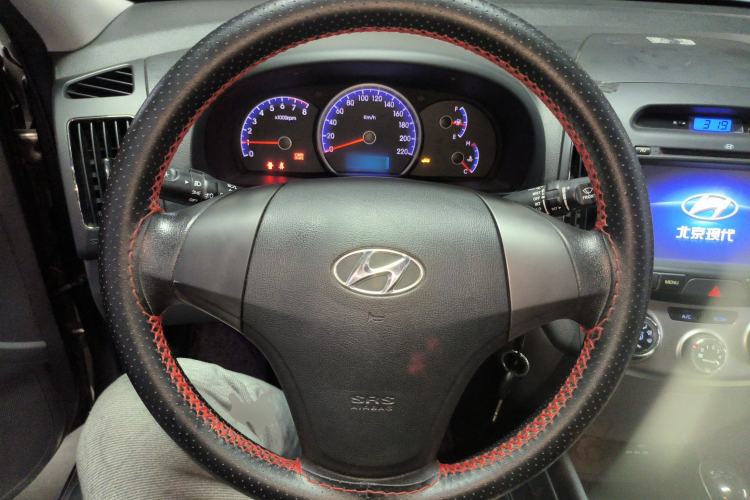 Used Hyundai Celesta 2015 1.6L Automatic Comfort Model Steering Wheel