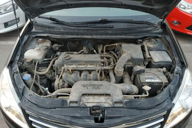 Used Hyundai Celesta 2016 1.6L Manual Jia Yue Sunroof Edition Engine Bay