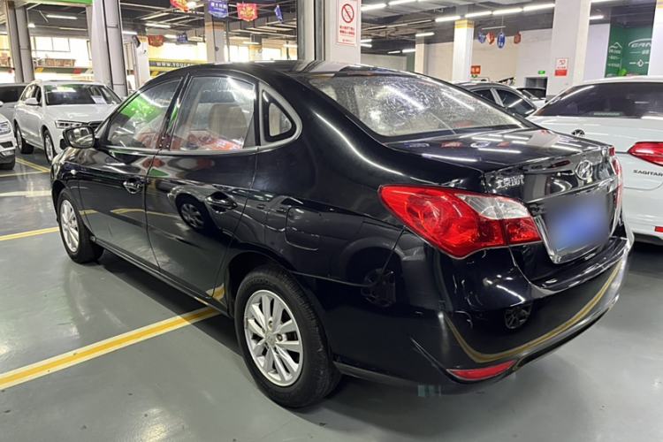 Used Hyundai Celesta 2016 1.6L Manual Joy Edition Exterior 5