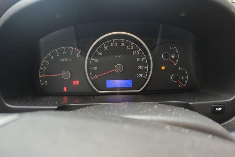 Used Hyundai Celesta 2016 1.6L Manual Joy Edition Instrument Cluster