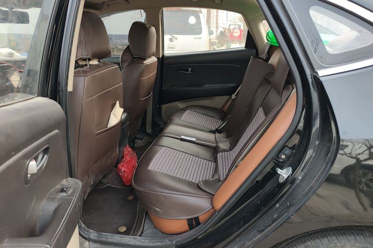 Used Hyundai Celesta 2016 1.6L Manual Joy Edition Left Rear Seat