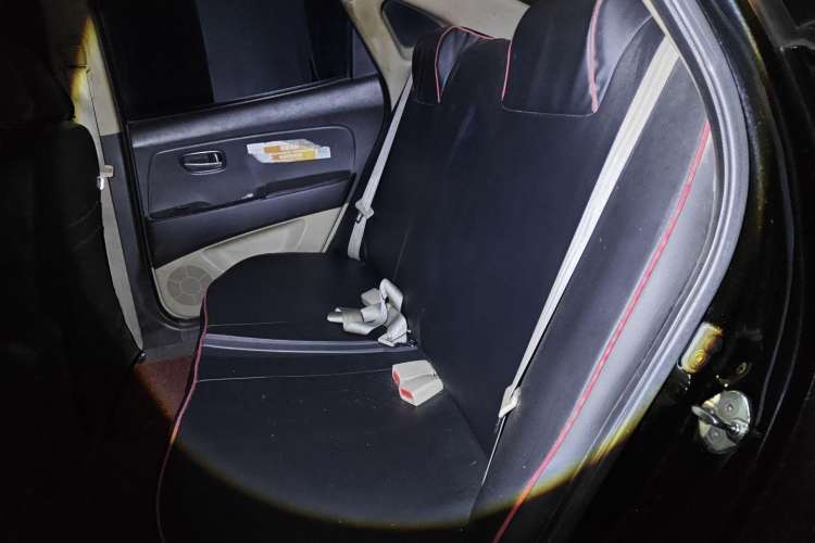 Used Hyundai Celesta 2016 1.6L Manual Joy Edition Left Rear Seat