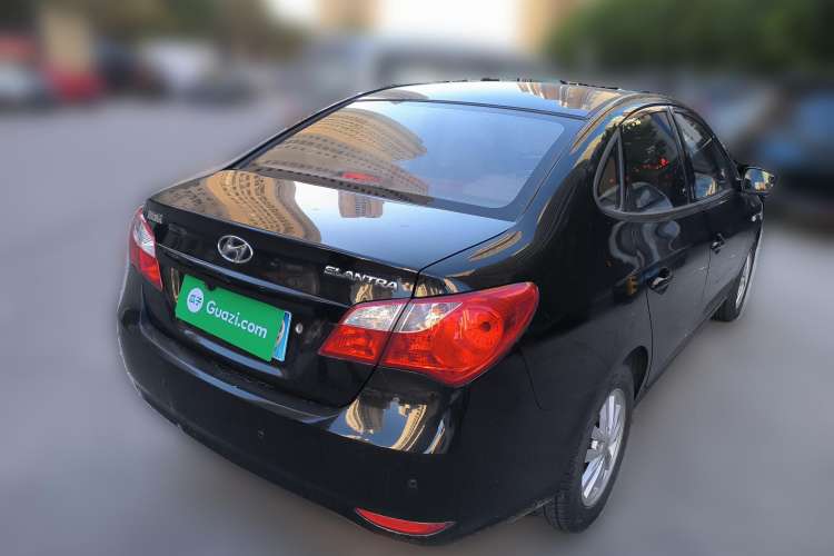 Used Hyundai Celesta 2016 1.6L Manual Joy Edition Rear Right 45 Deg