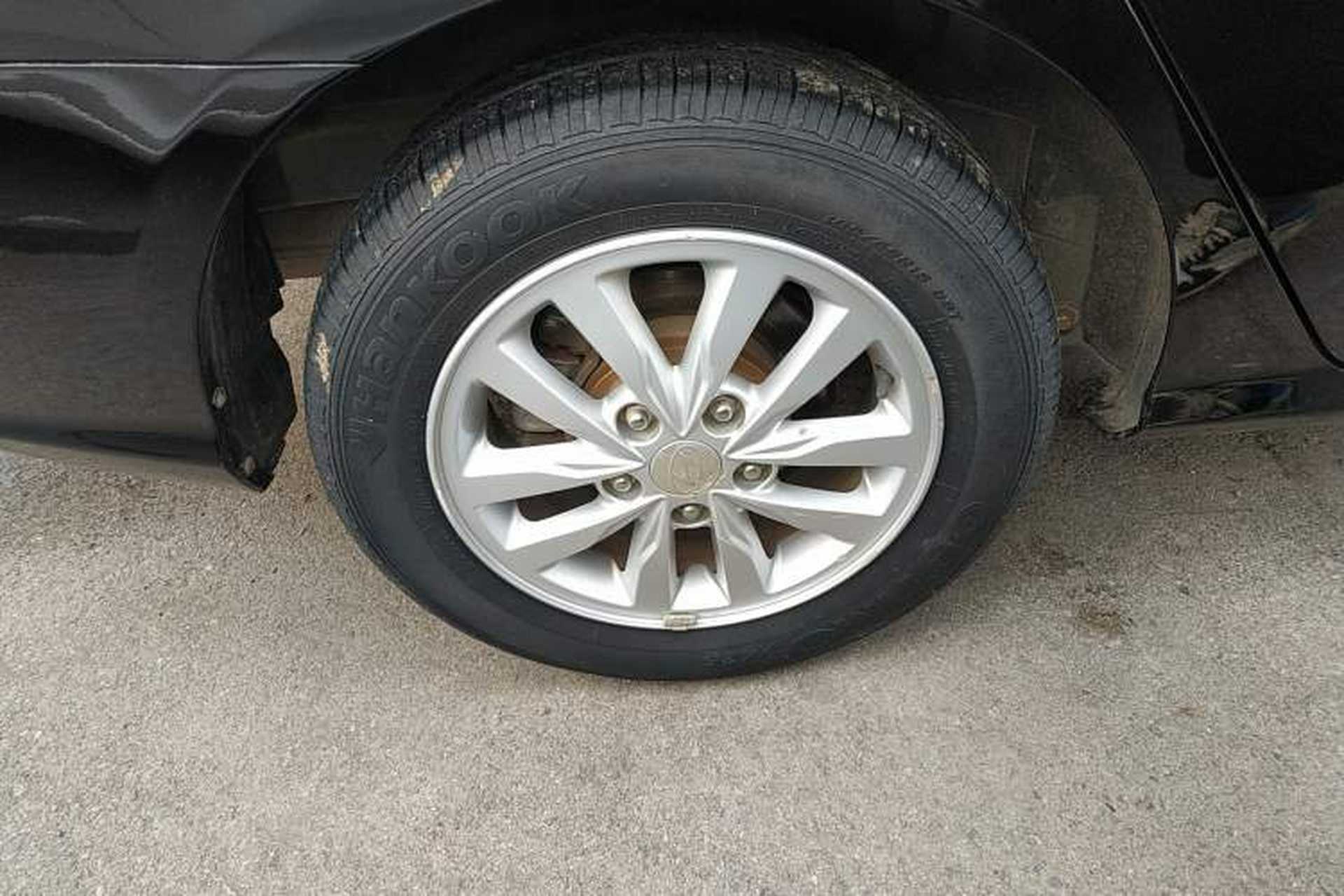 Used Hyundai Celesta 2016 1.6L Manual Jia Yue Sunroof Edition Right Rear Wheel Hub