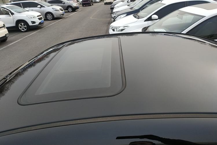 Used Hyundai Celesta 2016 1.6L Manual Jia Yue Sunroof Edition Roof