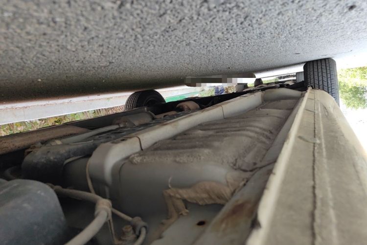 Used Hyundai Celesta 2016 1.6L Manual Joy Edition Chassis Rear Left