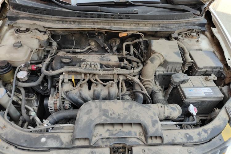 Used Hyundai Celesta 2016 1.6L Manual Joy Edition Engine Bay