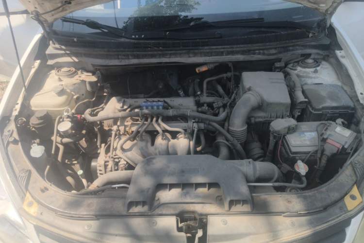 Used Hyundai Celesta 2016 1.6L Manual Joy Edition Engine Bay