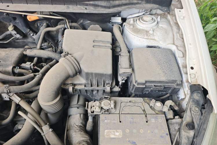 Used Hyundai Celesta 2016 1.6L Manual Joy Edition Engine Bay Left